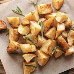 Yukon Gold Seed Potatoes For Planting (10 Lbs. Bag) -J Parkers Garden Store garden state bulb vegetables ecs 28 10 02 31 1000